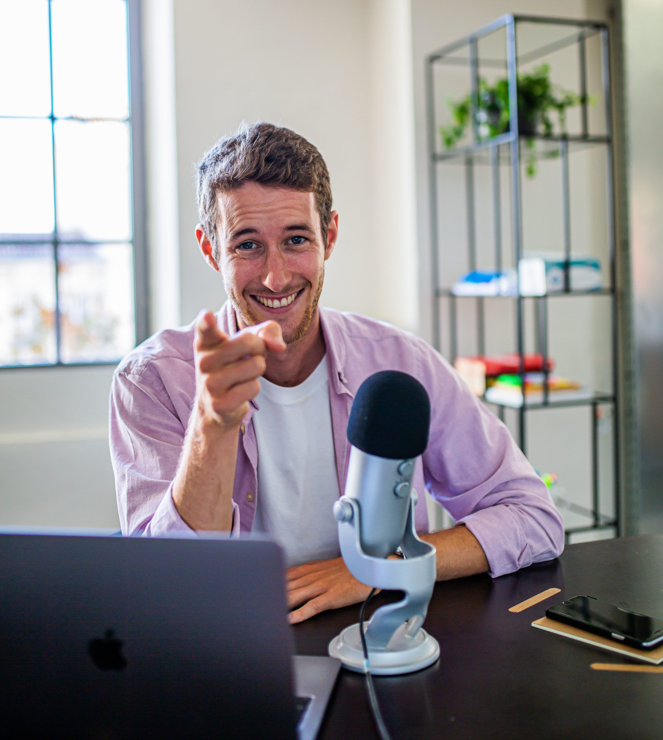 Théo Robache du Podcast Le Pompon Photo de Théo Robache du Pompon, le premier podcast qui vous fait découvrir les parcours des entreprenants de Bordeaux et de sa région !